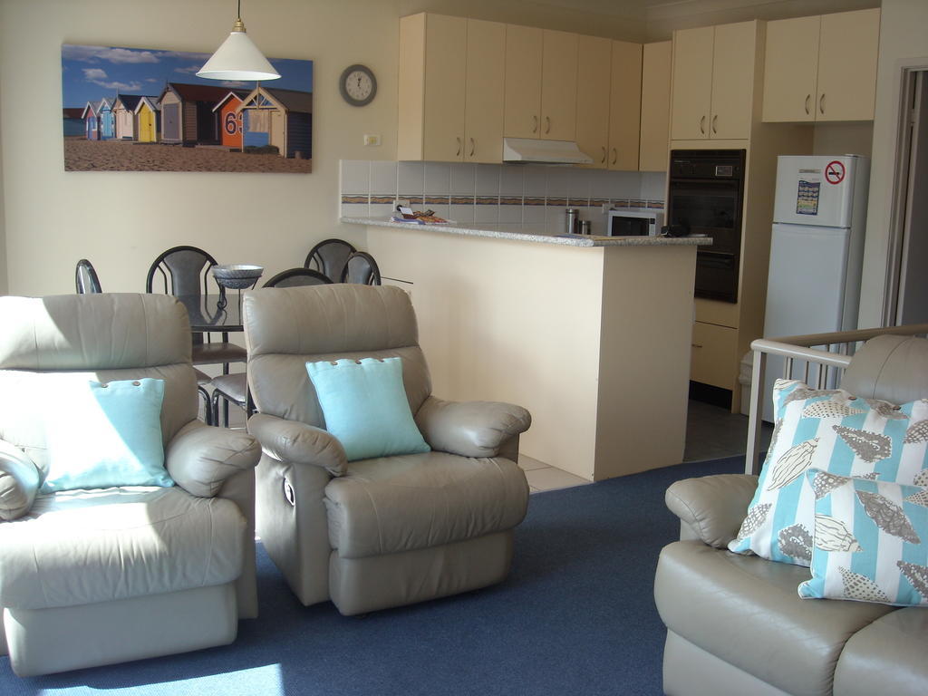 Beaches Apartments メリンブラ 部屋 写真