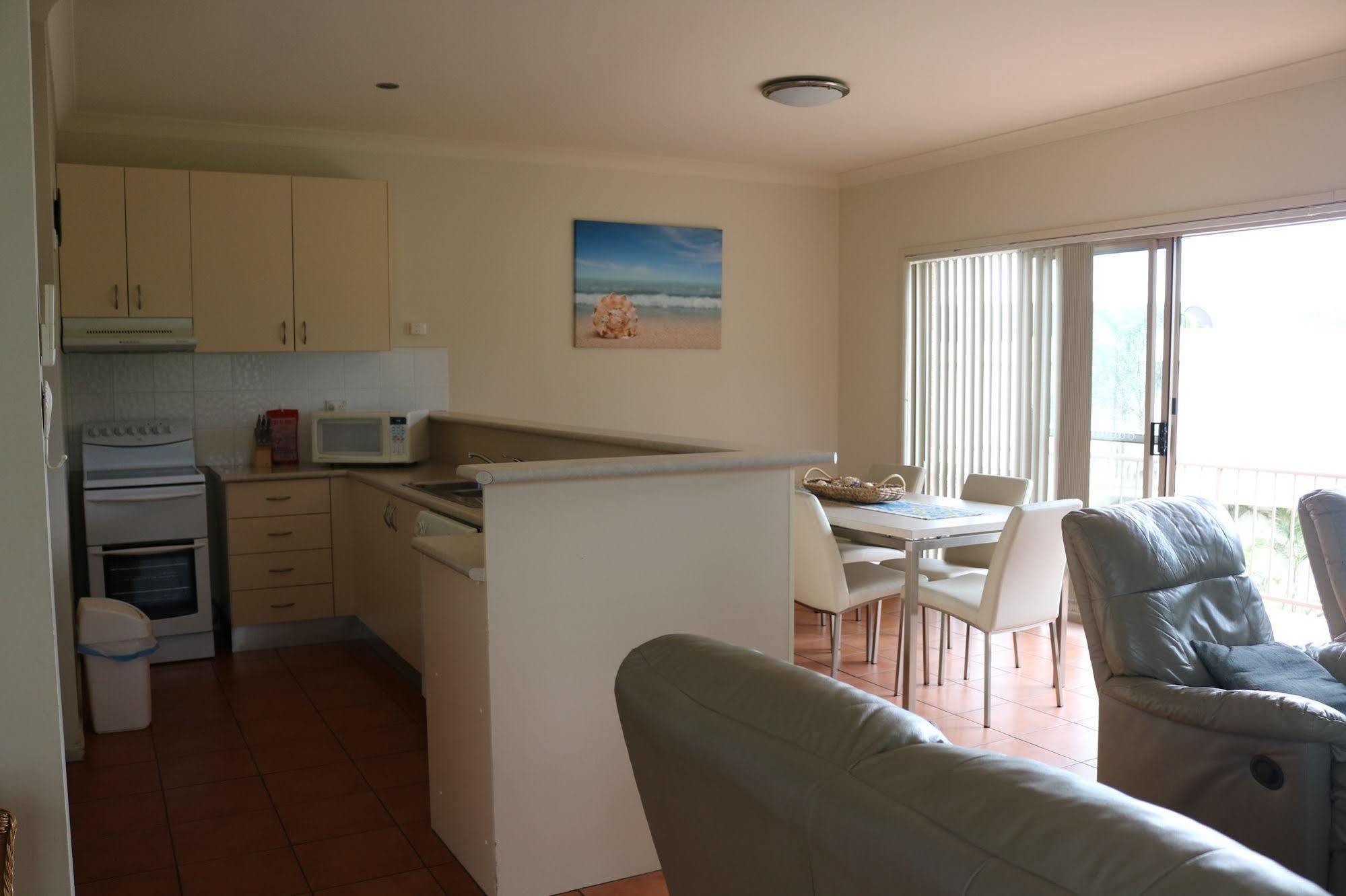 Beaches Apartments メリンブラ エクステリア 写真
